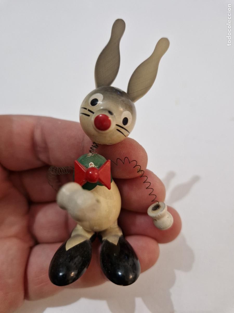 Juguetes antiguos: antigua figura de madera juguete muelle articulada Juegos Goula spain a&ntilde;os 70 conejo
