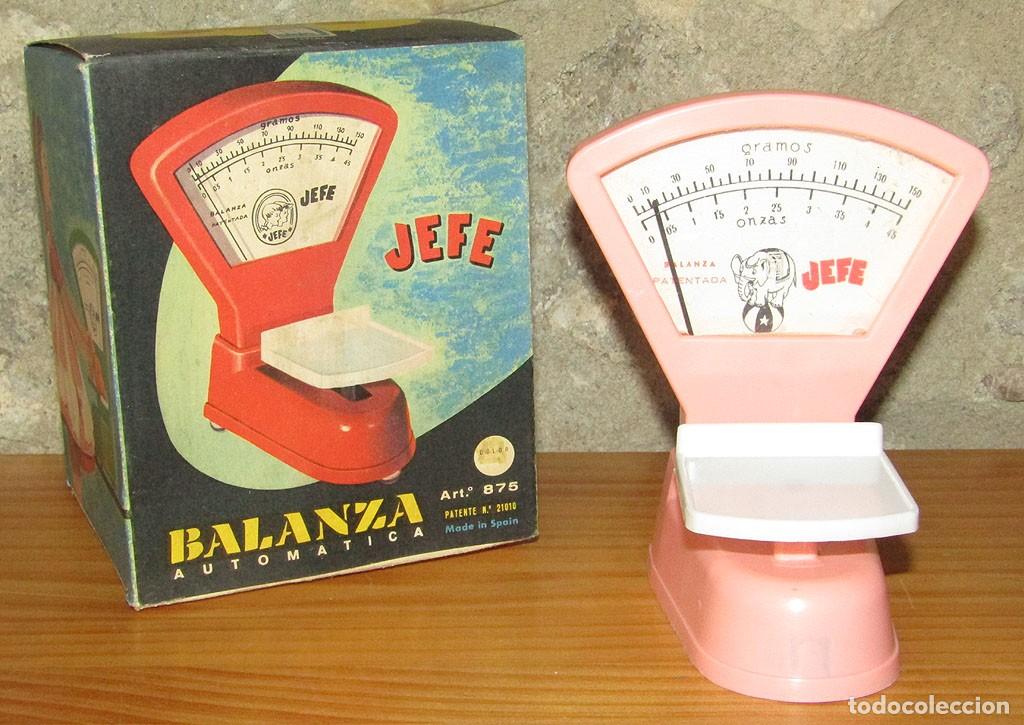 Juguetes antiguos: ANTIGUA BALANZA AUTOMATICA DE JUGUETES JEFE JOAQUIN SALUDES - NUEVA Y EN SU CAJA - A&Ntilde;O