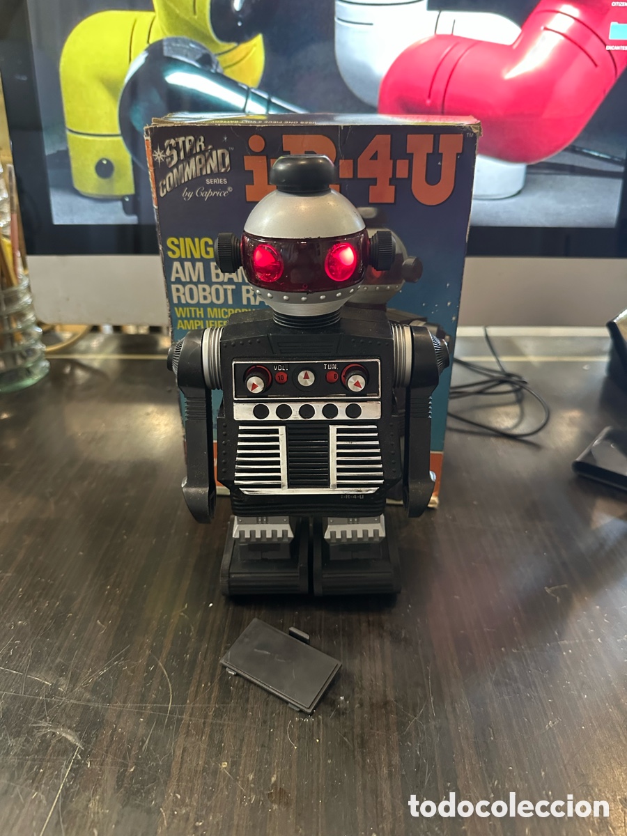 Juguetes antiguos: ROBOT DE JUGUETE MARCA CAPRICE STAR COMMAND IR-4U , RADIO AM , DE LOS A&Ntilde;OS 70