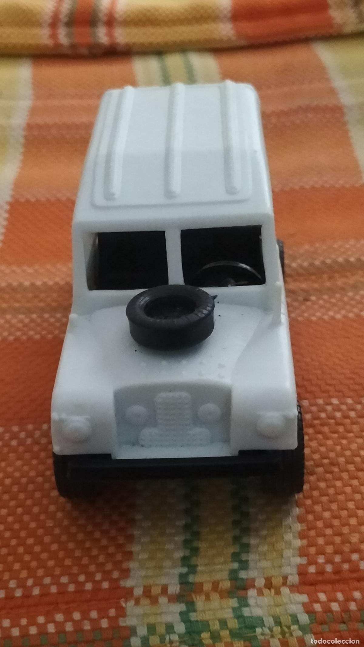 Juguetes antiguos: ANTIGUO LAND ROVER DE PLASTICOS VAM