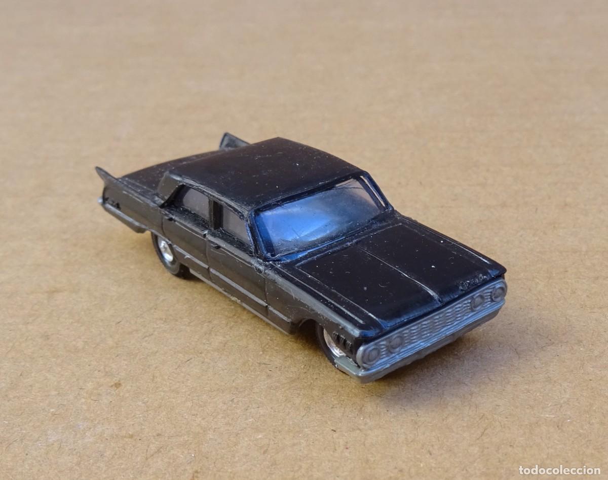 Old Toys: EKO FORD COMET Escala 1/86