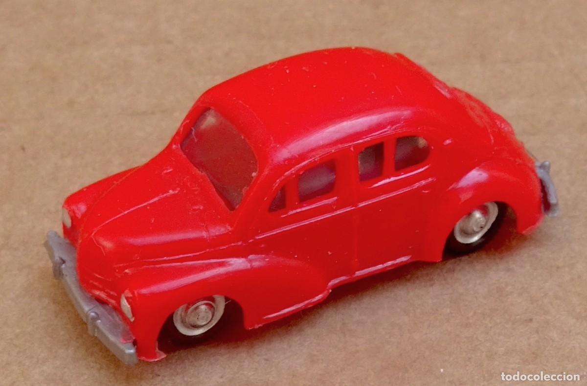 Jouets Anciens: EKO Renault 4cv Color rojo