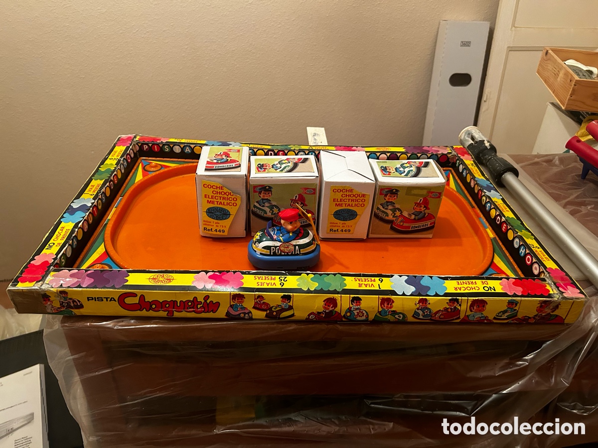 Juguetes antiguos: Juguete Pista Choquet&iacute;n Bernab&eacute;u Gisbert + 4 Coches Ref. 449 (Estado Impecable / Nuevos en Caja)