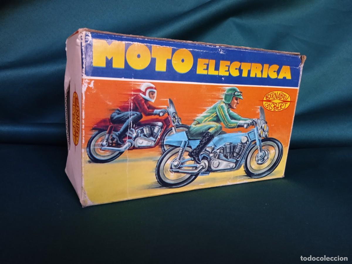Juguetes antiguos: MOTO El&eacute;ctrica, de Bernabeu Gisbert (IBI). - Foto 4