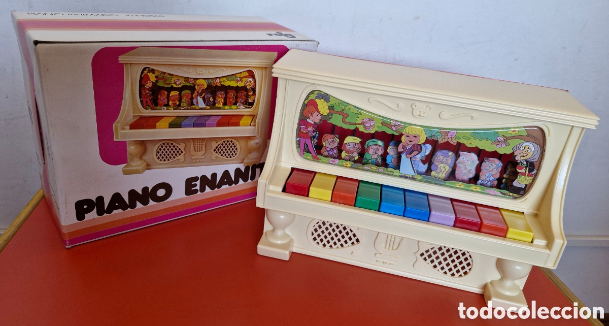 Juguetes antiguos: PIANO ENANITOS 10 NOTAS.REIG 80'S.NUEVO EN CAJA.