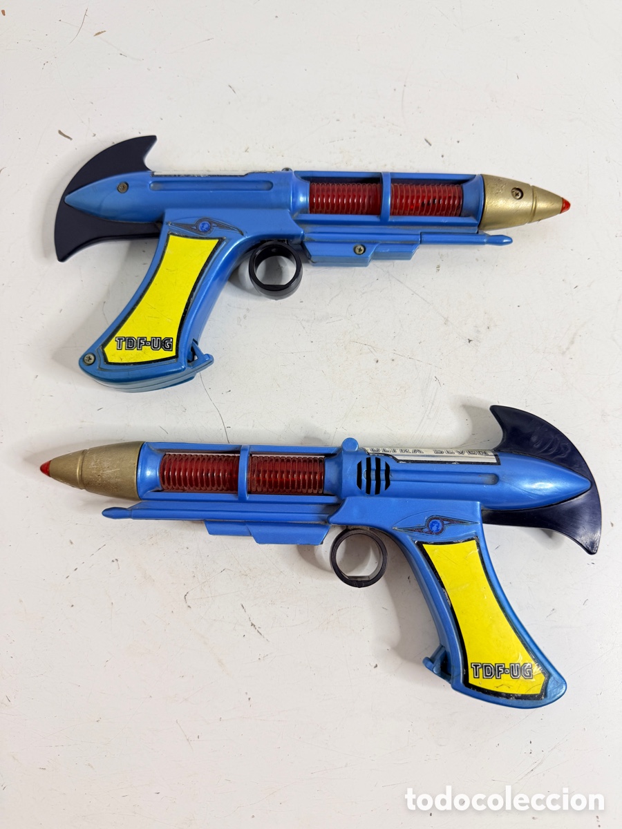Juguetes antiguos: Ultra Seven Space Gun Ultraman Pareja