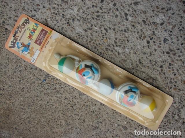 Juguetes antiguos: ANTIGUO SONAJERO PARA CUNA DONALD DUCK - JUGASA
