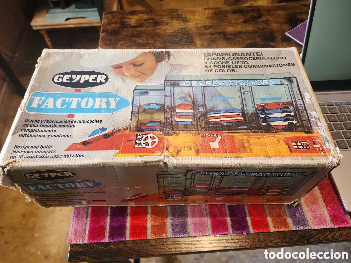 Brinquedos antigos: Factores geyper fabricaci&oacute;n de mini coches