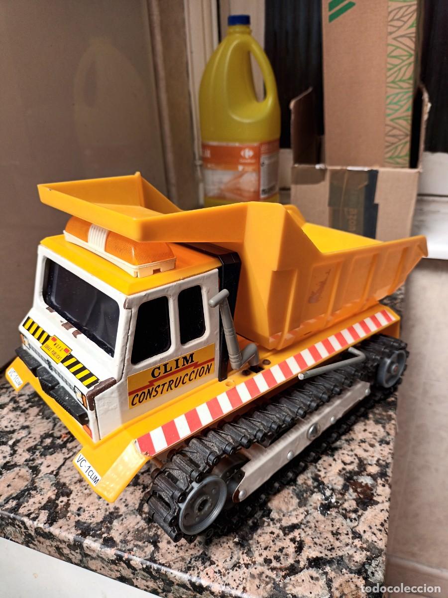 Giocattoli antichi: CAMION VOLQUETE ORUGA CLIM A PILAS.