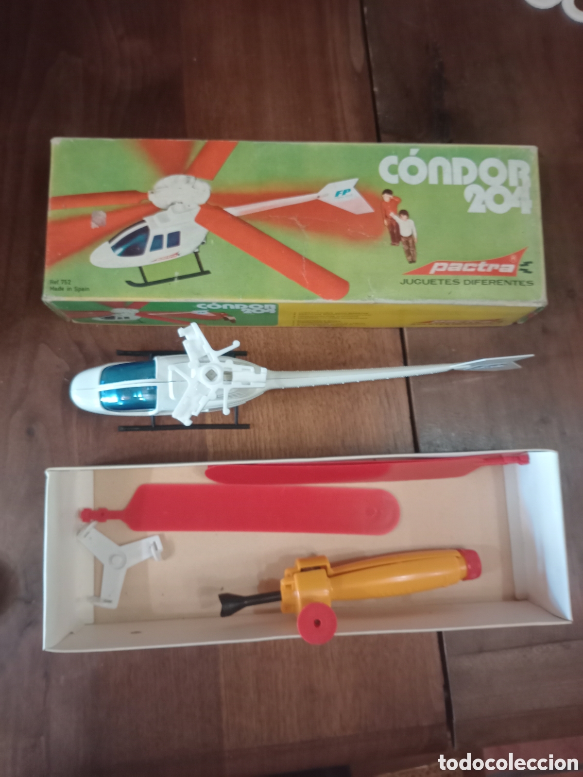 Brinquedos antigos: Helic&oacute;ptero C&oacute;ndor 204 Pactra