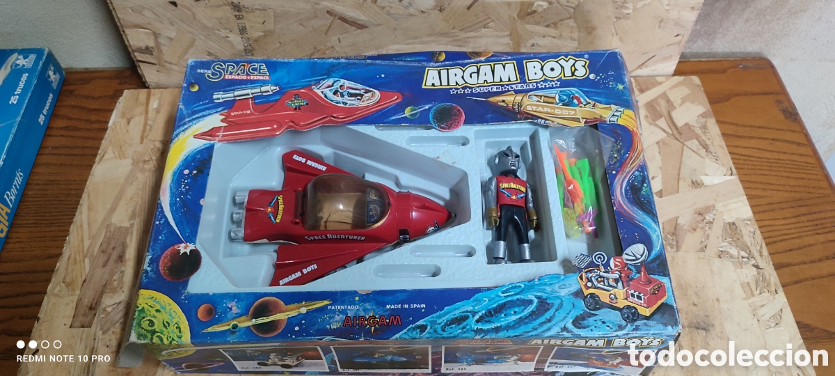Juguetes antiguos: Caja Airgam Boys serie Space. Ver fotos.