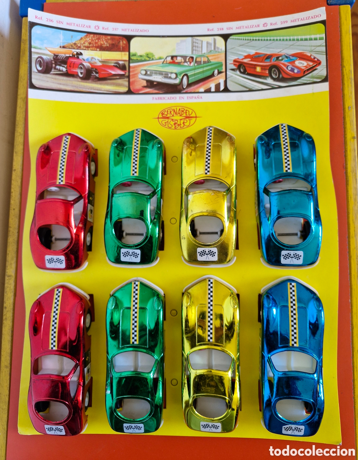 Juguetes antiguos: EXPOSITOR DE 8 COCHES DEPORTIVOS FRICCI&Oacute;N DE PL&Aacute;STICO METALIZADO BG - BERNABEU GISBERT 80'S.