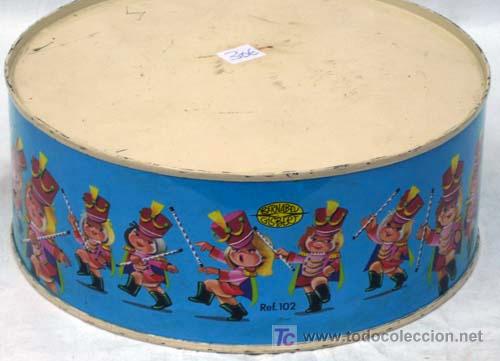 Juguetes antiguos de hojalata: Tambor de lata Bernabeu Gisbert - Foto 2