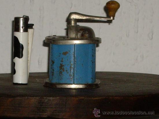 Juguetes antiguos de hojalata: MOLINILLO DE CAFE DE JUGUETE - Foto 4