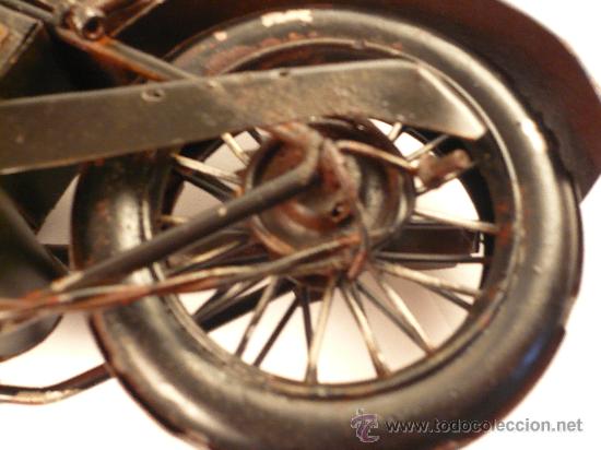 Juguetes antiguos de hojalata: MOTO DE HOJALATA - Foto 5