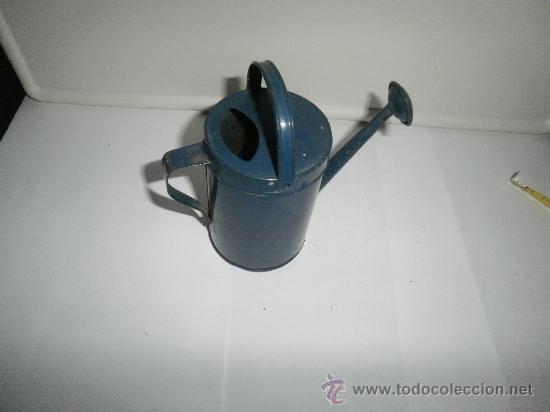 Juguetes antiguos de hojalata: REGADERA  EN HOJALATA - Foto 2