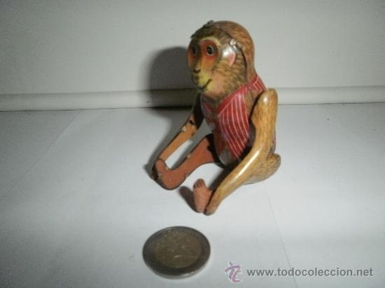 Juguetes antiguos de hojalata: MONO DE HOJALATA - Foto 1
