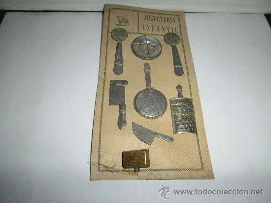 Juguetes antiguos de hojalata: BLISTER DE BATERIA DE COCINA - Foto 1