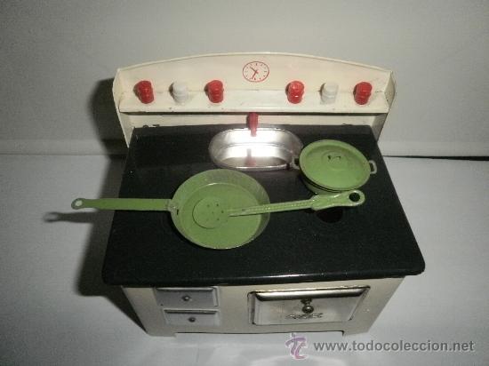 Juguetes antiguos de hojalata: COCINA DE RICO CON CACHARROS - Foto 1
