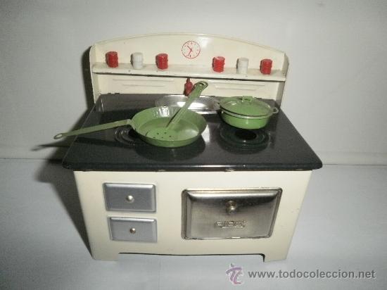 Juguetes antiguos de hojalata: COCINA DE RICO CON CACHARROS - Foto 3