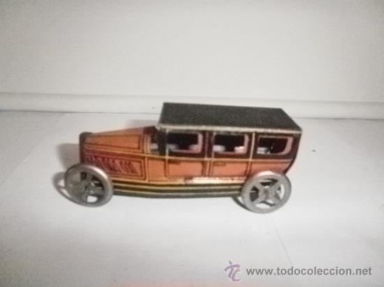 Juguetes antiguos de hojalata: PRECIOSO COCHE RICO - Foto 1