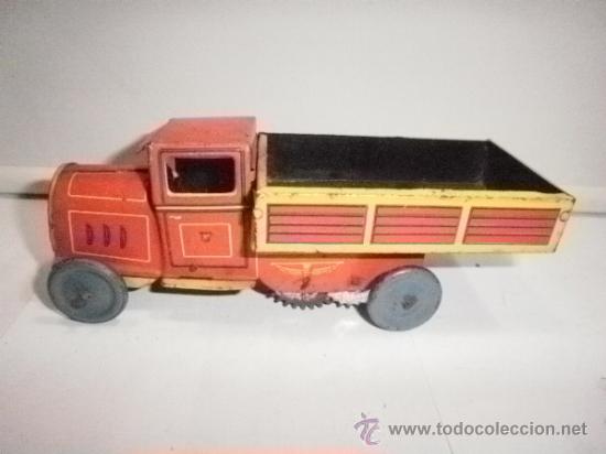 Juguetes antiguos de hojalata: CAMION P-235 - Foto 1