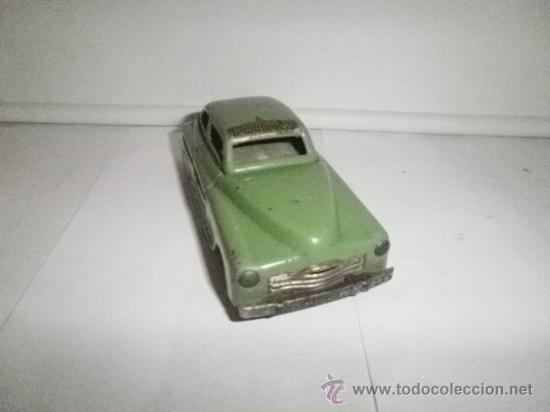 Juguetes antiguos de hojalata: COCHE  DE RICO - Foto 3