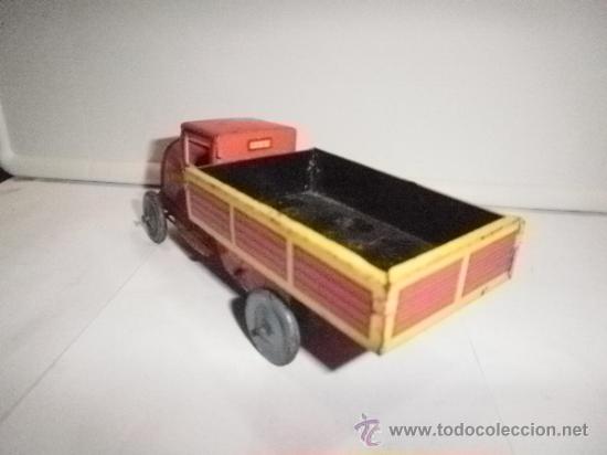 Juguetes antiguos de hojalata: CAMION P-235 - Foto 4