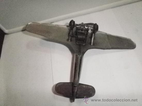 Juguetes antiguos de hojalata: AVION CREO ES DE JYESA - Foto 3