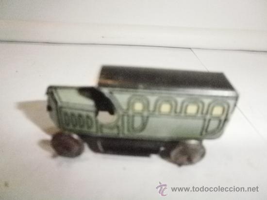 Juguetes antiguos de hojalata: COCHE PENI DE RICO - Foto 1