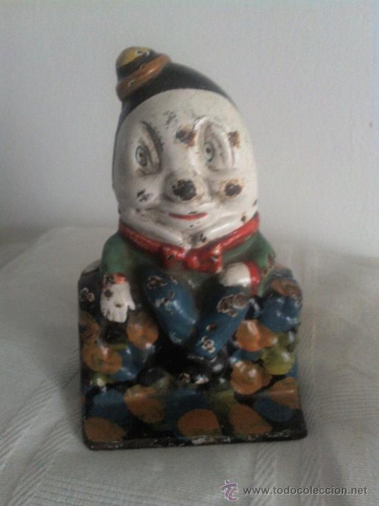Juguetes antiguos de hojalata: Muy antigua hucha de hierro - Foto 5