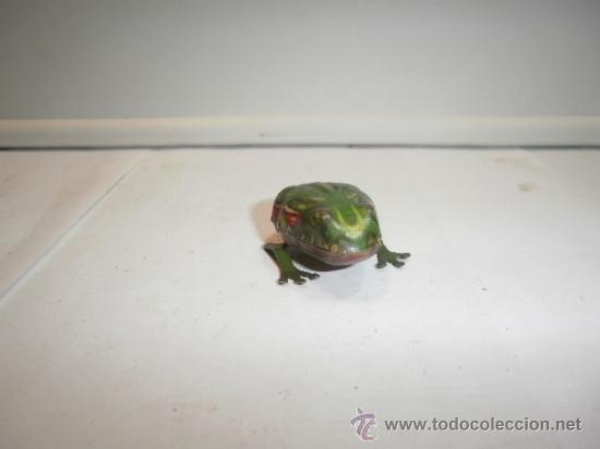 Juguetes antiguos de hojalata: RANA DE RICO - Foto 4