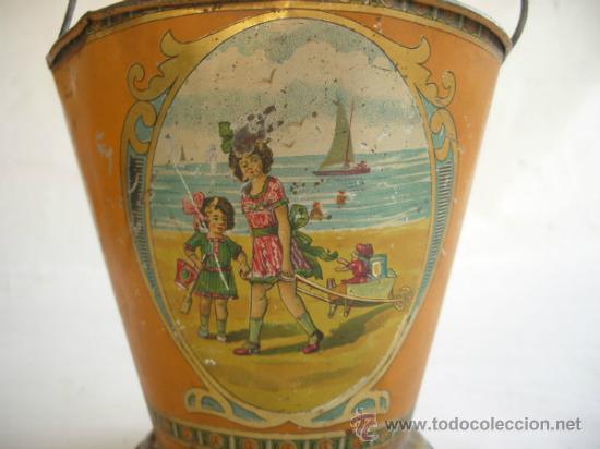 Juguetes antiguos de hojalata: Cubo de lata litografiado. - Foto 3