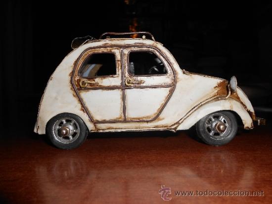 Juguetes antiguos de hojalata: COCHE DE HOJALATA, CITROEN - Foto 3