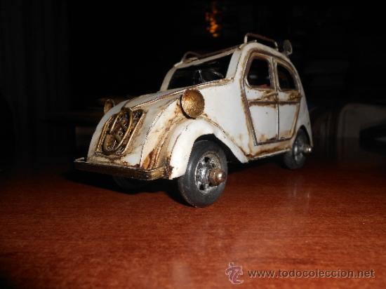 Juguetes antiguos de hojalata: COCHE DE HOJALATA, CITROEN - Foto 2