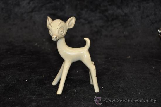 Juguetes antiguos de hojalata: Antiguo bambi de hierro - Foto 1 - 36817085