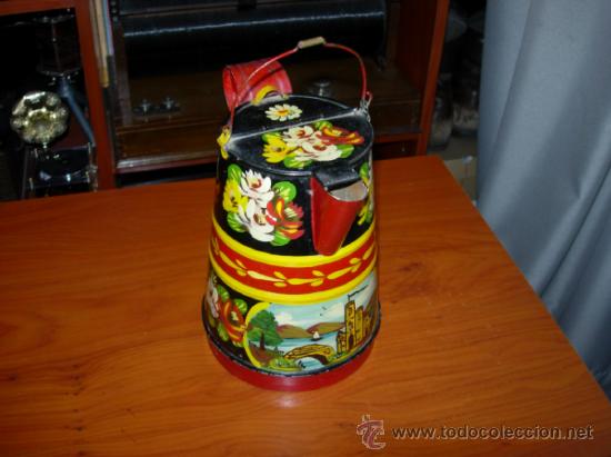 Juguetes antiguos de hojalata: Jarra de juguete - Foto 3