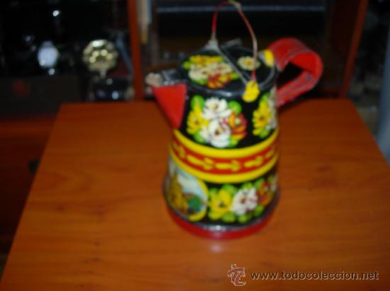 Juguetes antiguos de hojalata: Jarra de juguete - Foto 2