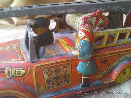 Juguetes antiguos de hojalata: camion de bomberos - Foto 14
