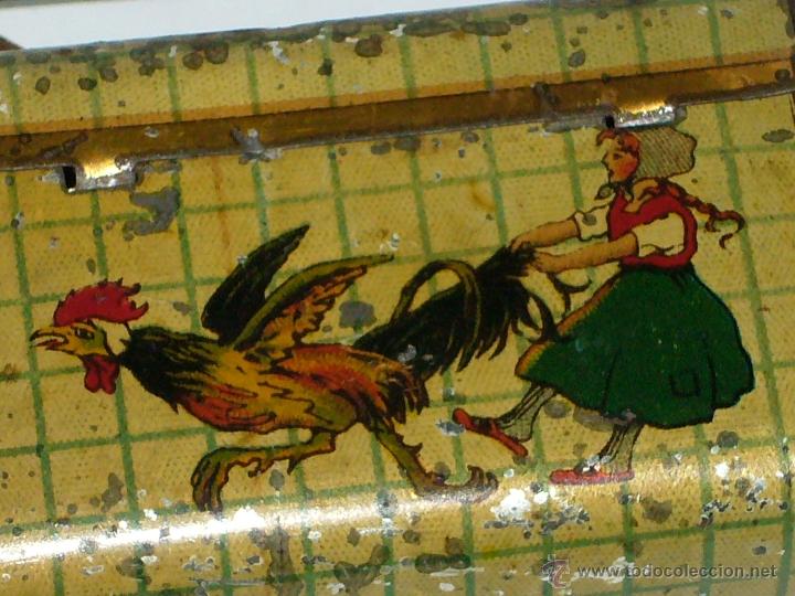 Juguetes antiguos de hojalata: Antigua Cesta en Hojalata - Foto 5