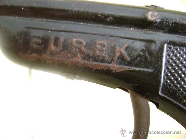 Juguetes antiguos de hojalata: PISTOLA EUREKA - Foto 3