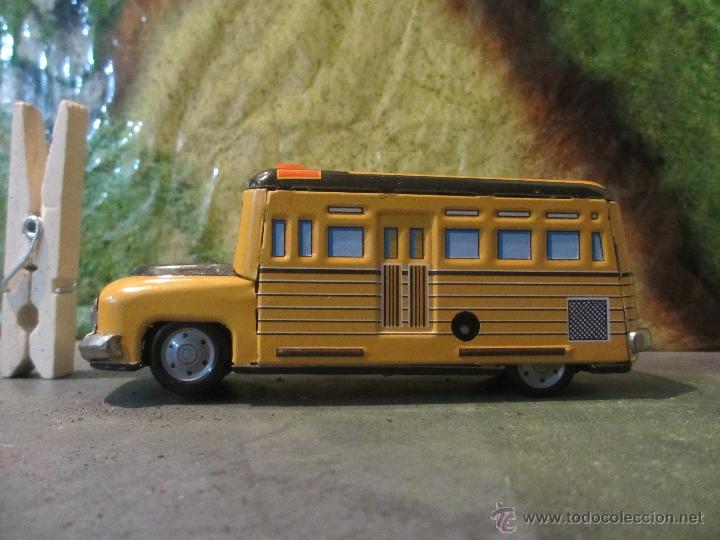 Juguetes antiguos de hojalata: autobus de chapa tipo antiguo - Foto 1