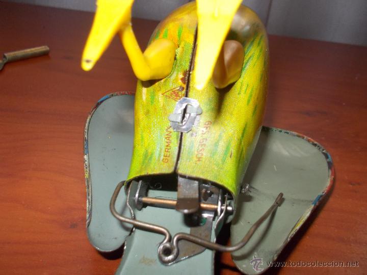 Juguetes antiguos de hojalata: Pajaro cantor de hojalata - Foto 3