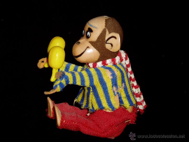 Juguetes antiguos de hojalata: Macaco con maracas aut&oacute;mata - Foto 4