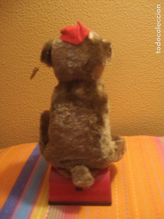 Juguetes antiguos de hojalata: ANTIGUO MONO MUSICAL - Foto 4