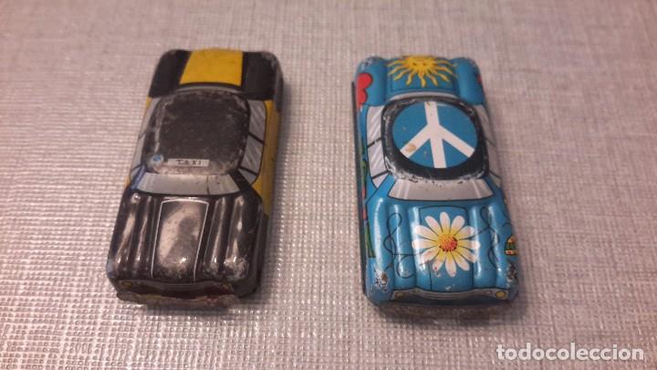 Juguetes antiguos de hojalata: DOS COCHES DE HOJALATA - Foto 3