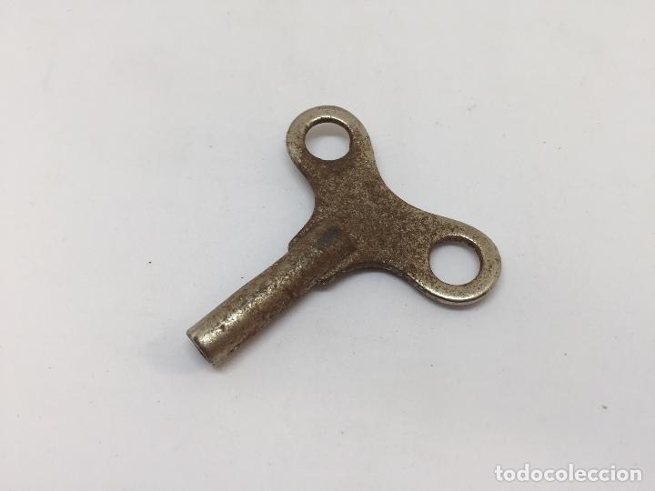 Llave para dar cuerda