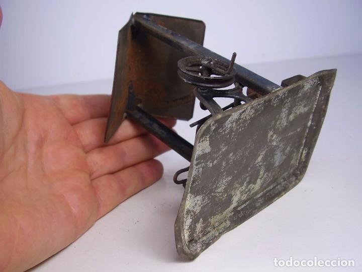 Juguetes antiguos de hojalata: Taller martillo. Marklin. 1940 - Foto 3