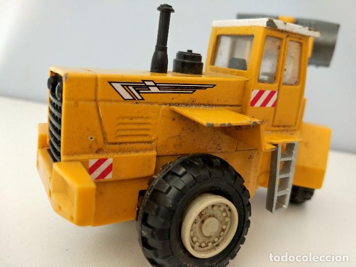 Juguetes antiguos de hojalata: Maquina excavadora - Foto 4