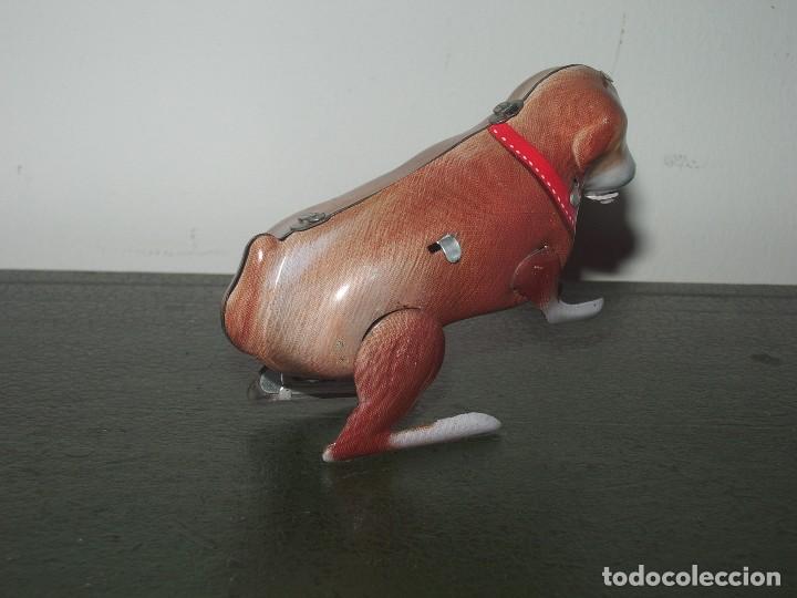 Juguetes antiguos de hojalata: PERRITO de HOJALATA. - Foto 2